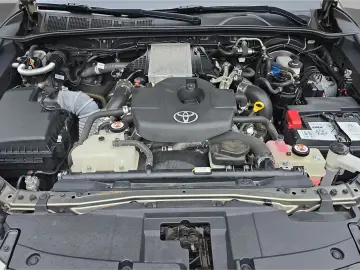 Toyota Hilux Extra Cab Comfort 4x4 Limited Slip Diff.