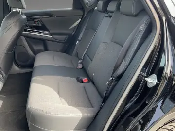 Toyota bz4X FWD Comfort Package Navi 360