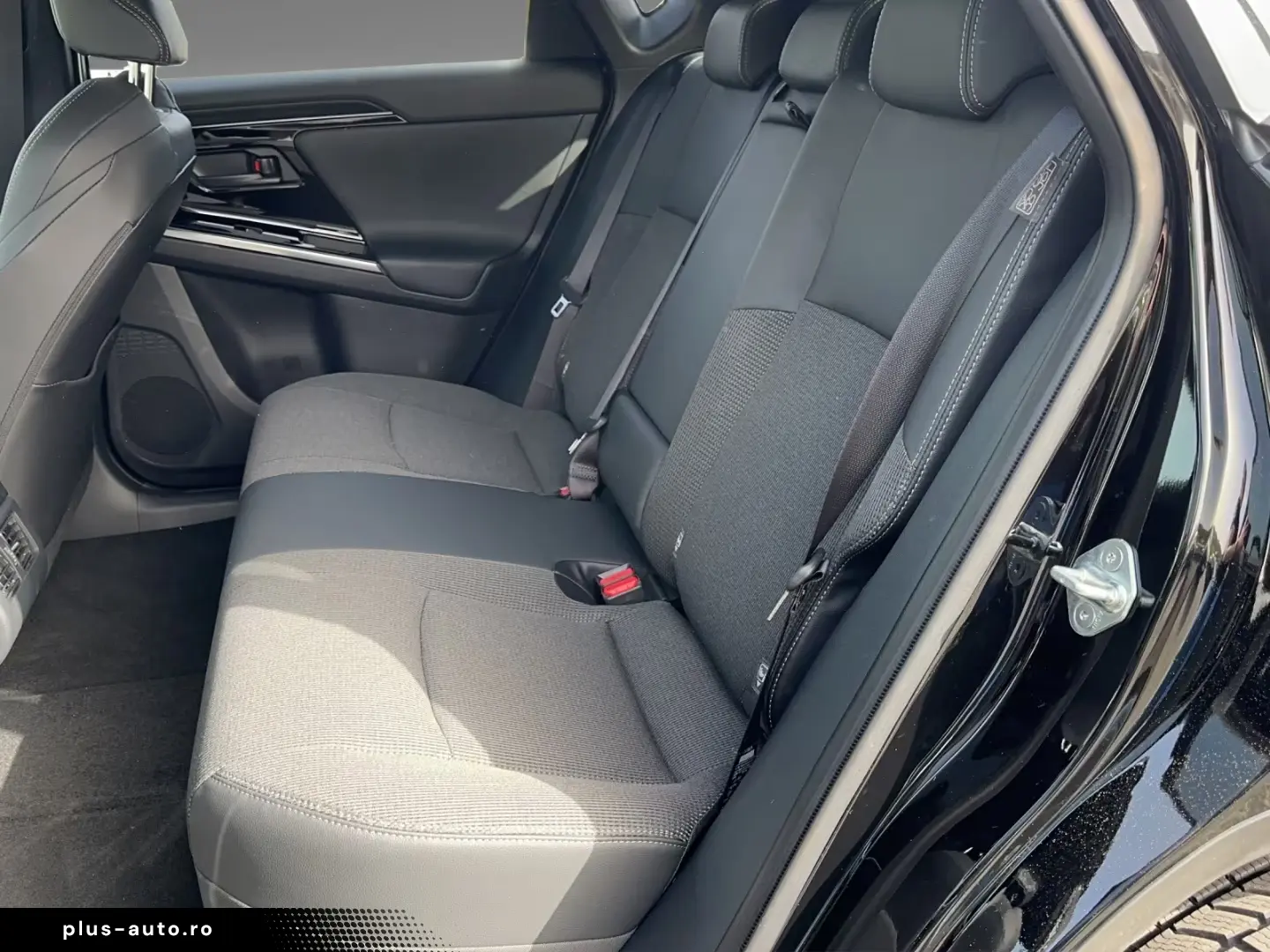 Toyota bz4X FWD Comfort Package Navi 360