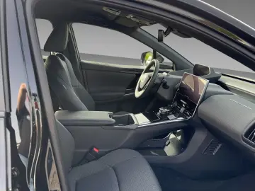 Toyota bz4X FWD Comfort Package Navi 360