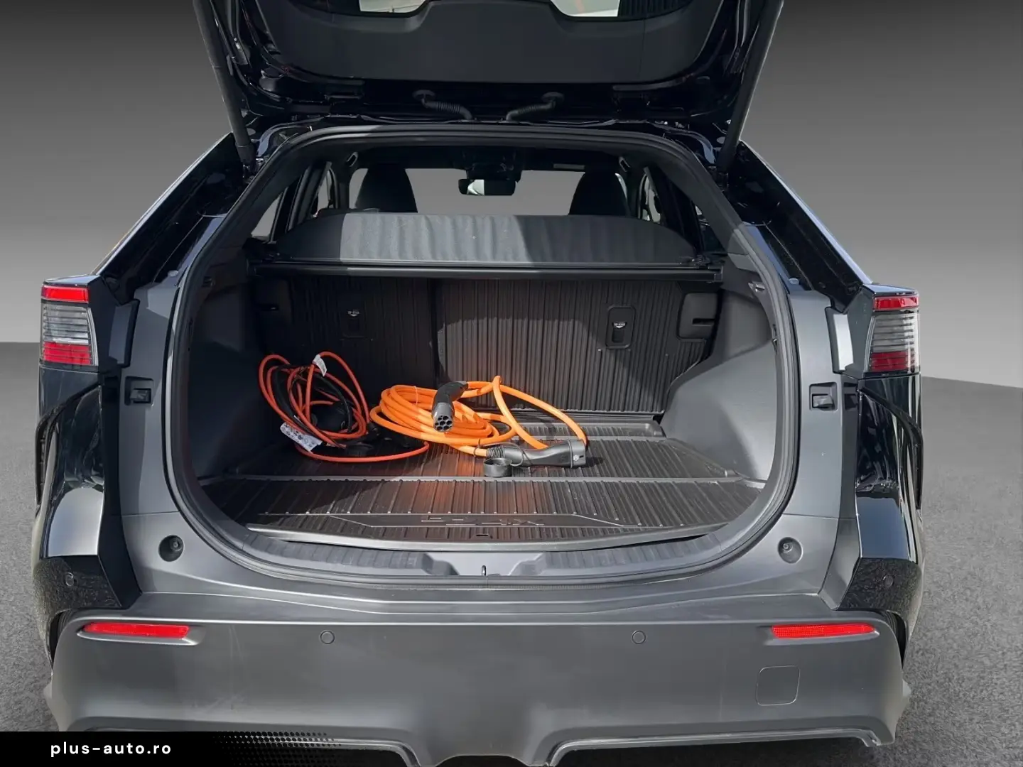 Toyota bz4X FWD Comfort Package Navi 360