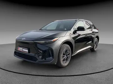 Toyota bz4X FWD Comfort Package Navi 360