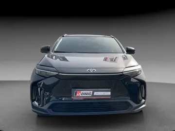 Toyota bz4X FWD Comfort Package Navi 360