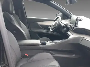 Peugeot 3008 Hybrid 136 GT Electric Panoramic