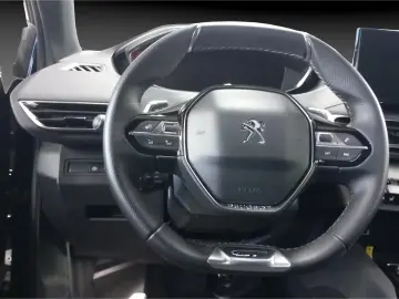 Peugeot 3008 Hybrid 136 GT Electric Panoramic