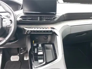 Peugeot 3008 Hybrid 136 GT Electric Panoramic