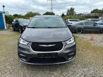 Chrysler Pacifica Hybrid