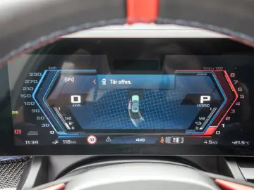 BMW M5 xDrive AHK B&W CARBON V-MAX