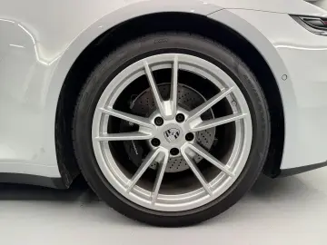 PORSCHE 911 992.2 Carrera Cabrio Sportabg BOSE Sportsitz