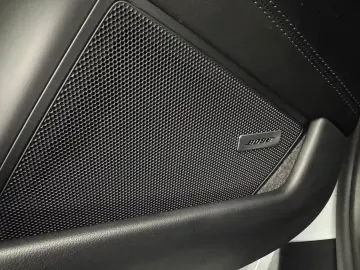 PORSCHE 911 992.2 Carrera Cabrio Sportabg BOSE Sportsitz