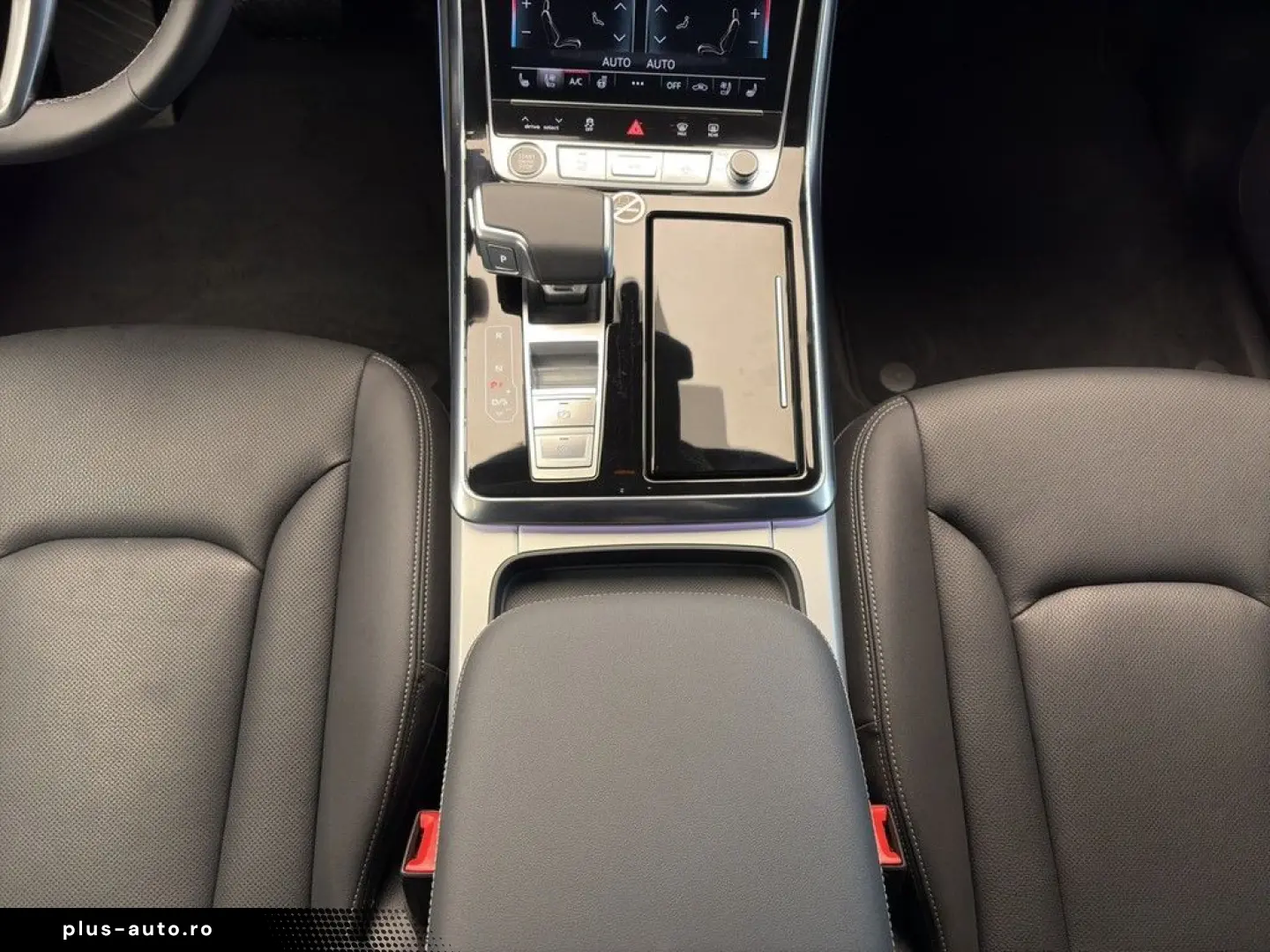 AUDI Q8 55 TFSI e quattro tiptronic AHK Matrix HuD