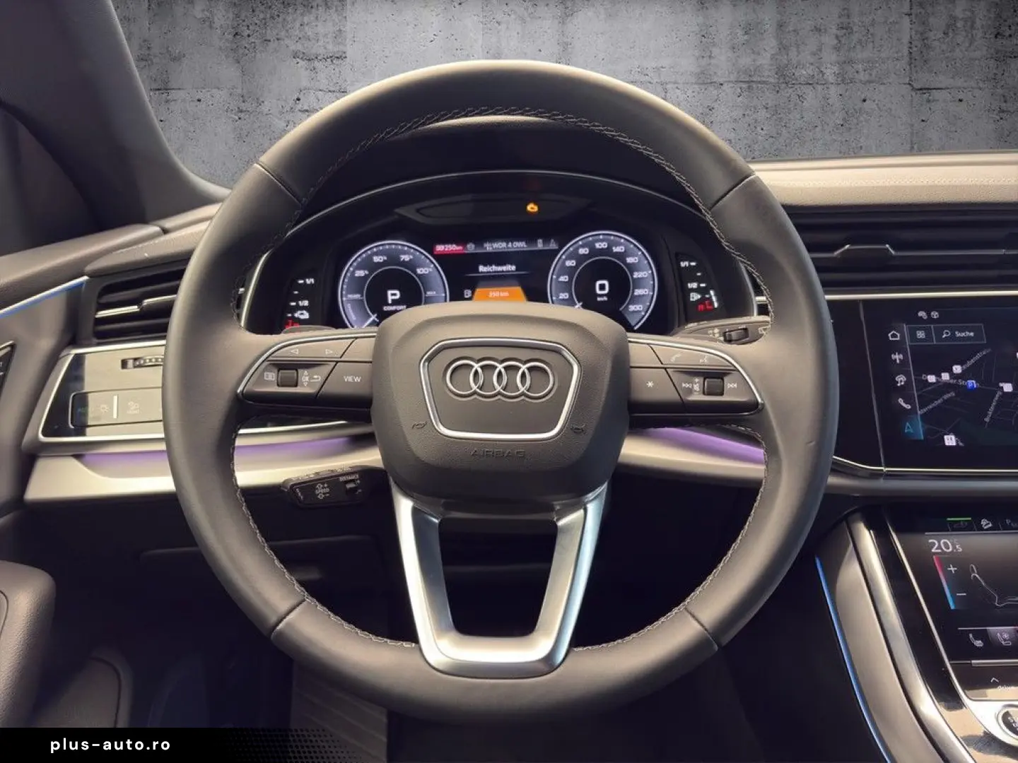 AUDI Q8 55 TFSI e quattro tiptronic AHK Matrix HuD