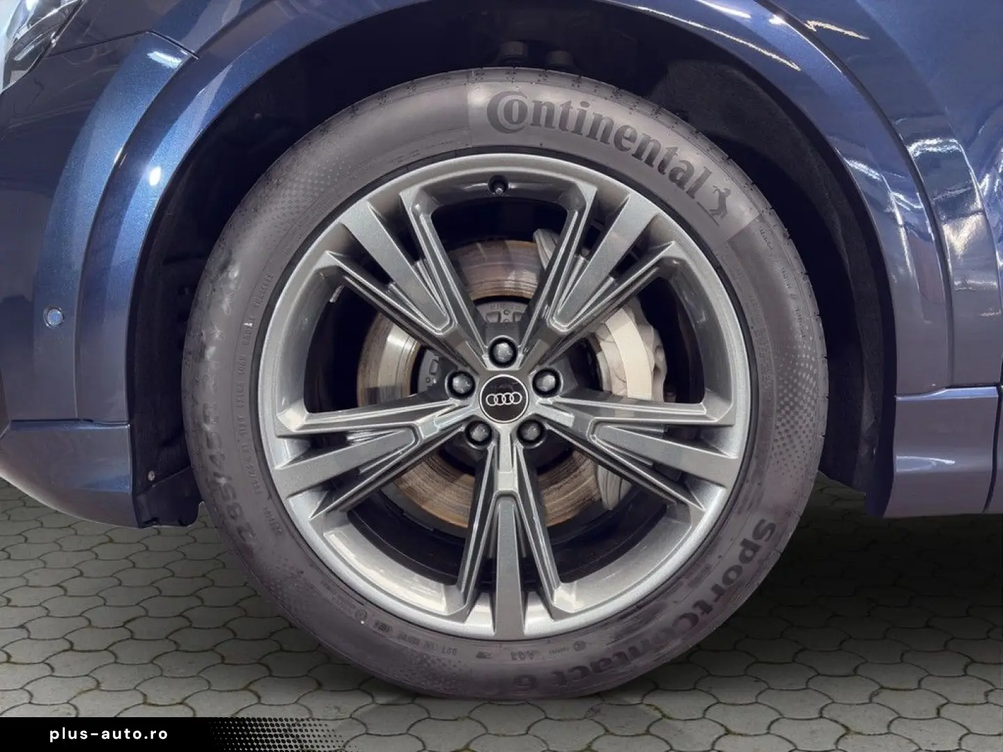 AUDI Q8 55 TFSI e quattro tiptronic AHK Matrix HuD