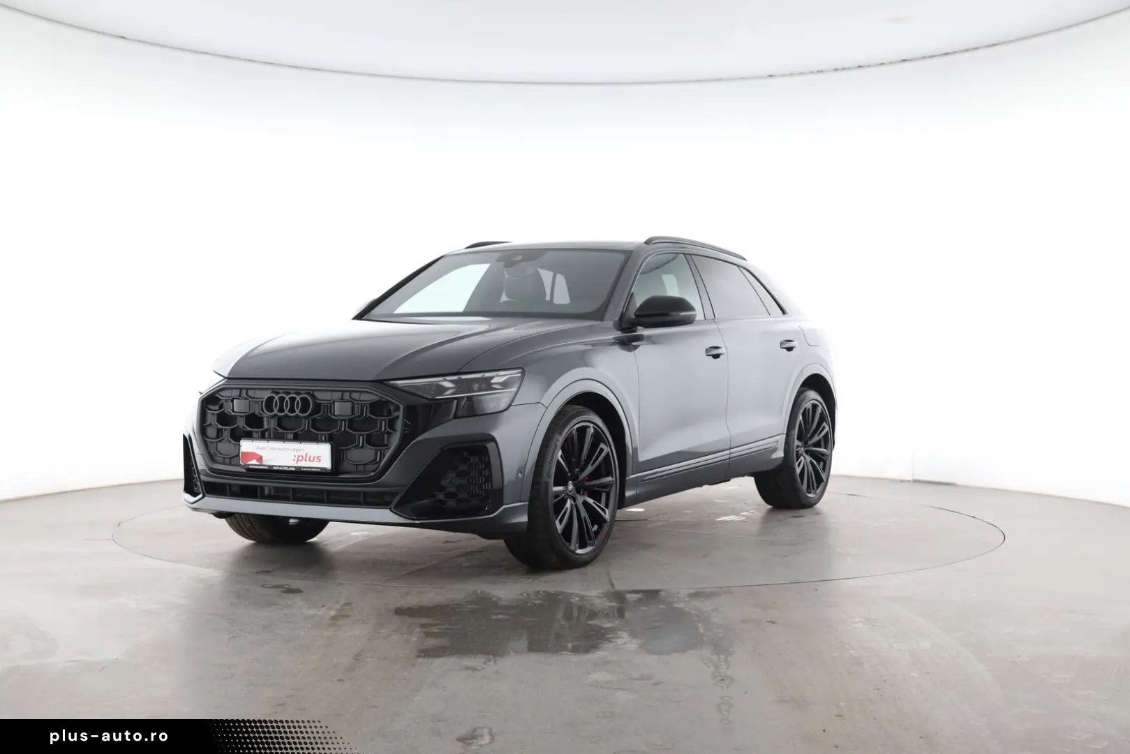 AUDI Q8 55 TFSI e quattro tiptronic S line   AHK