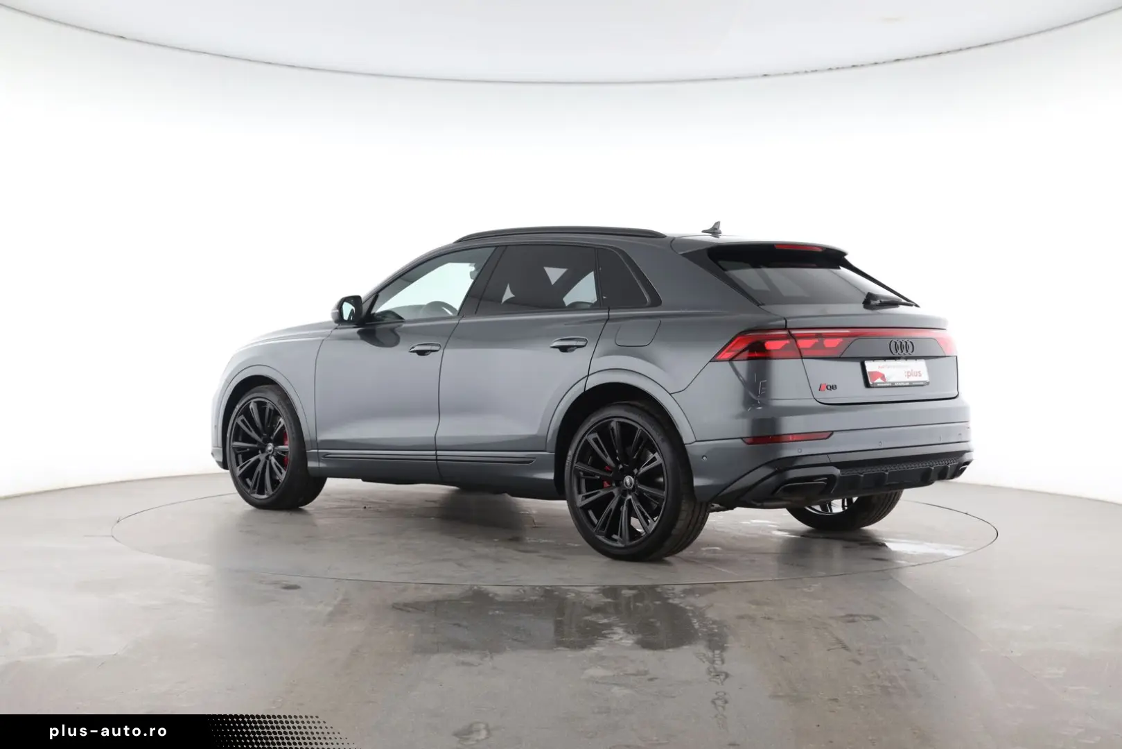 AUDI Q8 55 TFSI e quattro tiptronic S line   AHK