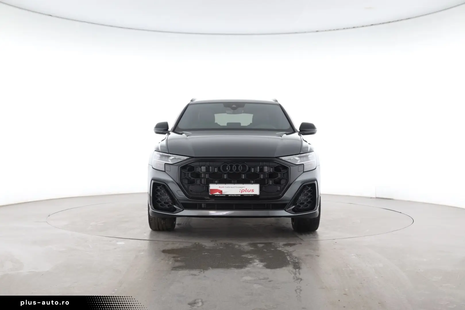 AUDI Q8 55 TFSI e quattro tiptronic S line   AHK
