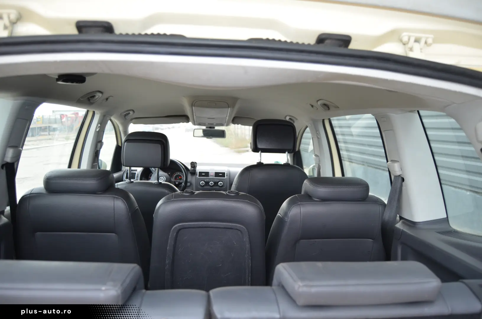 Touran 2.0 TDI  Piele  Automat  7Locuri  Hightlight