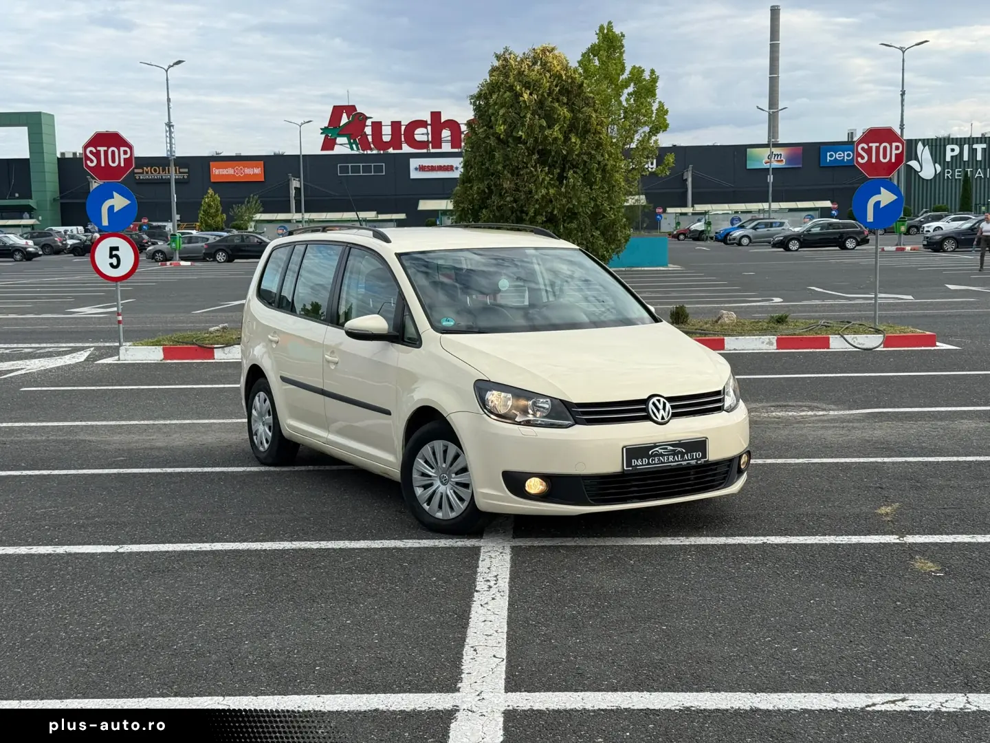 Touran 2.0 TDI  Piele  Automat  7Locuri  Hightline