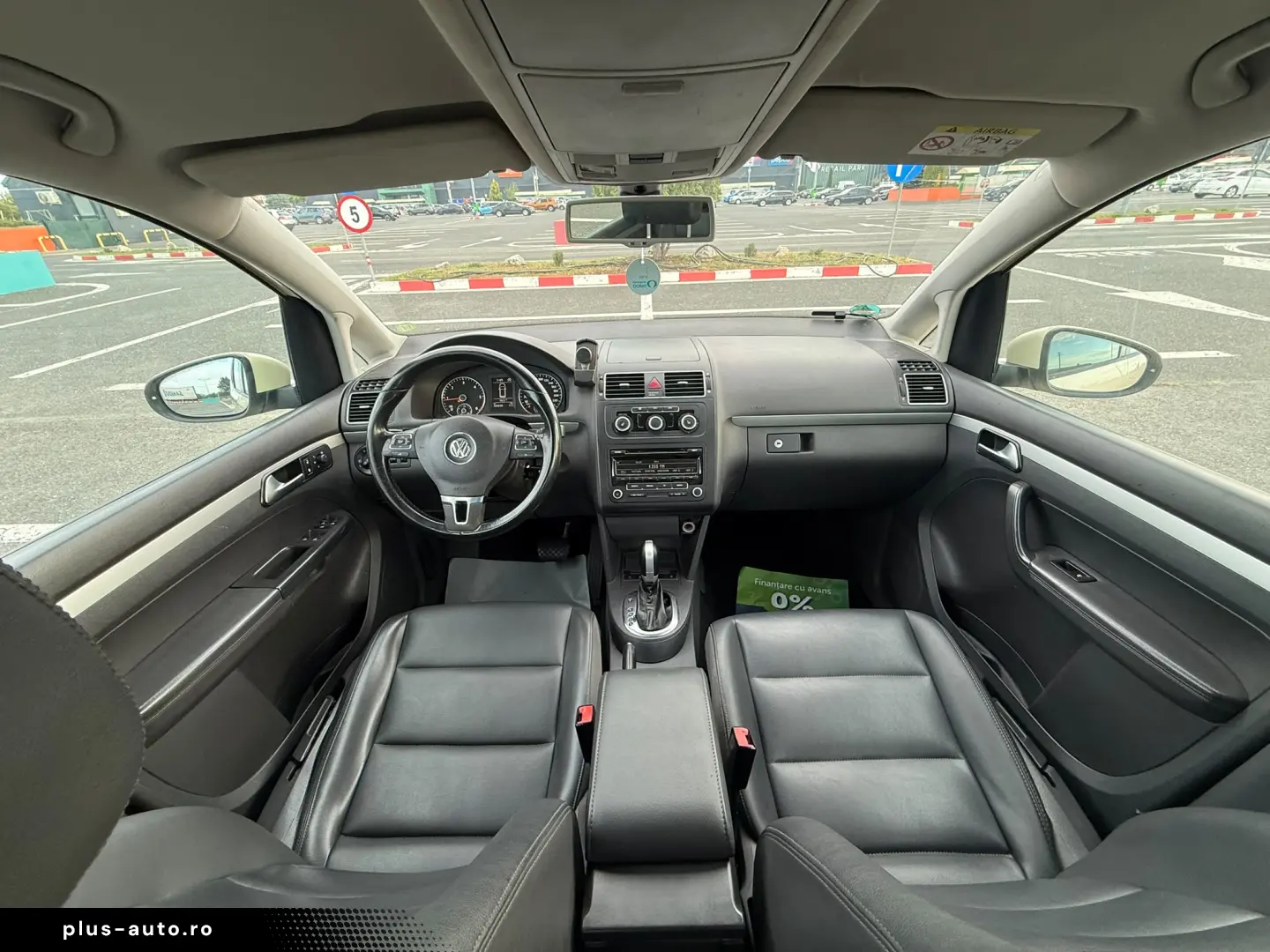 VOLKSWAGEN Touran 2015 — imagine 29