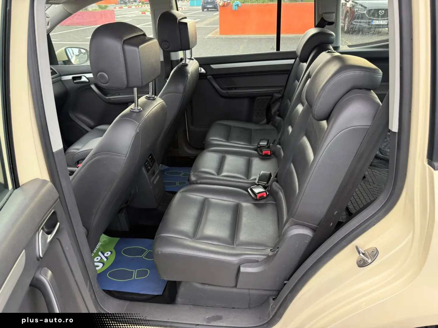 VOLKSWAGEN Touran 2015 — imagine 32