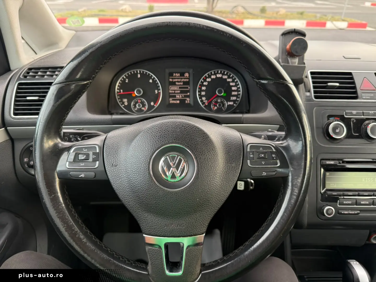 VOLKSWAGEN Touran 2015 — imagine 33