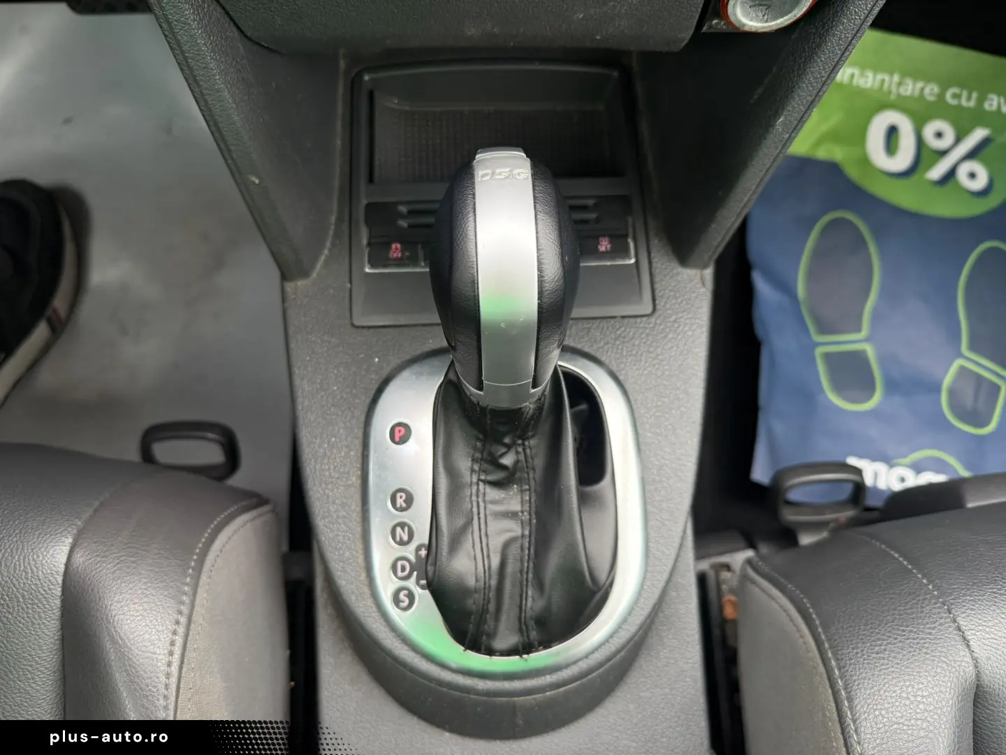 VOLKSWAGEN Touran 2015 — imagine 35