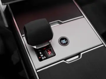 LAND ROVER Range Rover P460e LWB Autobiography 25MY