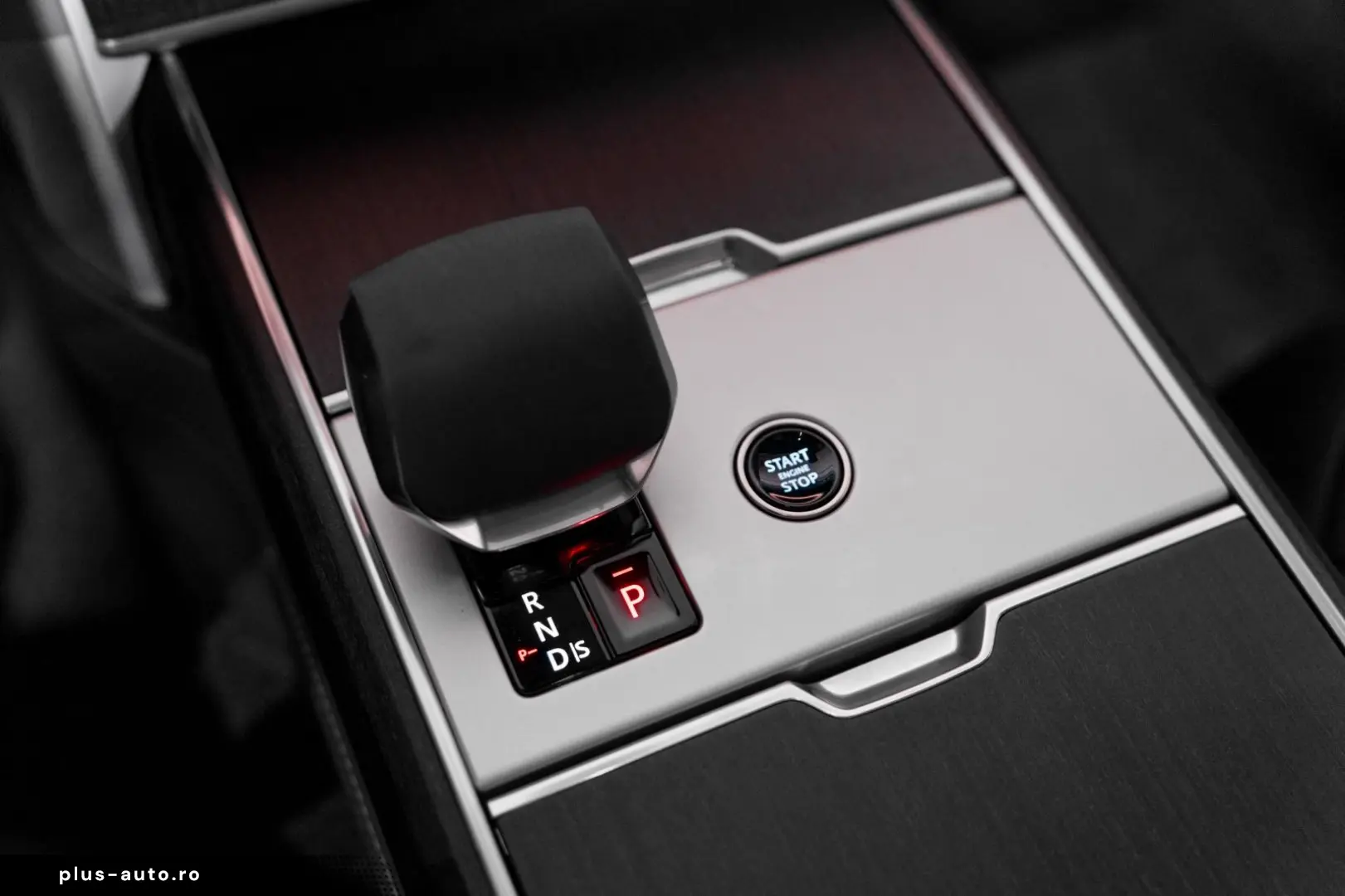 LAND ROVER Range Rover P460e LWB Autobiography 25MY