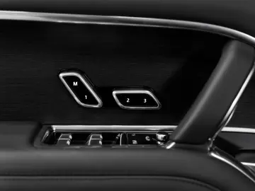 LAND ROVER Range Rover P460e LWB Autobiography 25MY