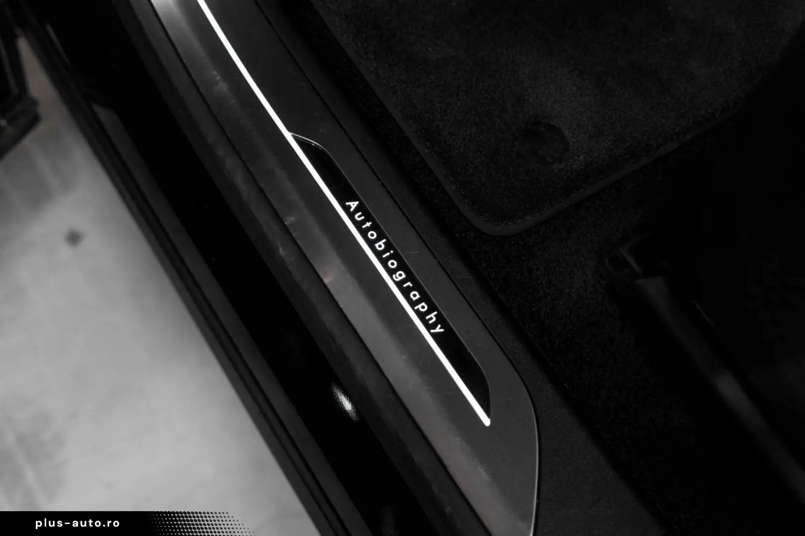 LAND ROVER Range Rover P460e LWB Autobiography 25MY