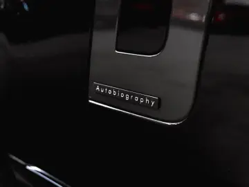 LAND ROVER Range Rover P460e LWB Autobiography 25MY