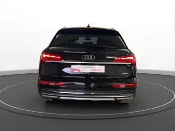 AUDI Q5 50 TFSIe qu. advanced AHK Matrix LM 21  Navi