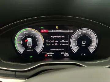 AUDI Q5 50 TFSIe qu. advanced AHK Matrix LM 21  Navi