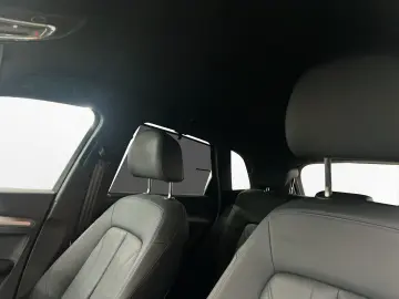 AUDI Q5 50 TFSIe qu. advanced AHK Matrix LM 21  Navi