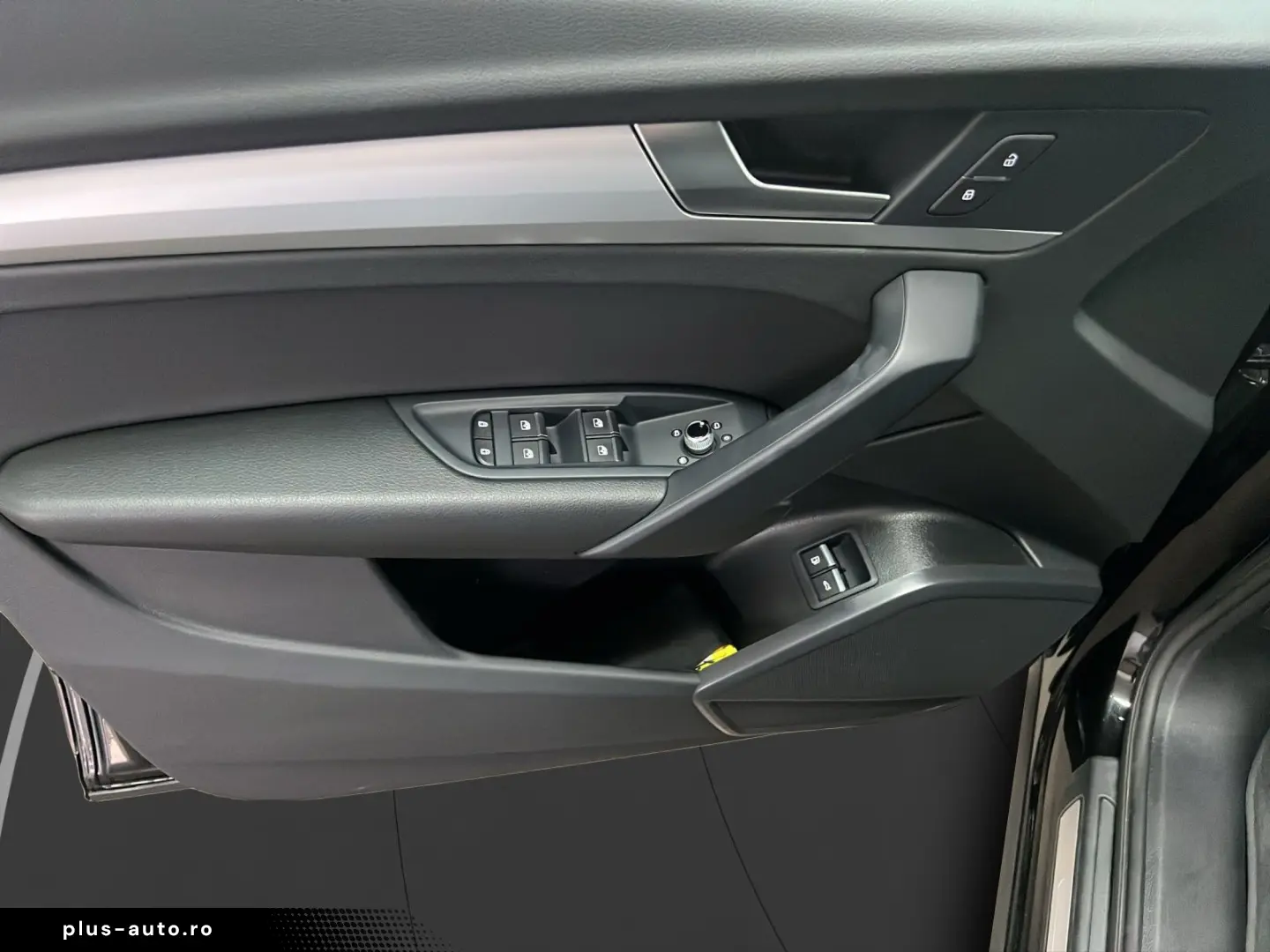 AUDI Q5 50 TFSIe qu. advanced AHK Matrix LM 21  Navi