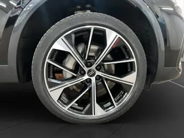 AUDI Q5 50 TFSIe qu. advanced AHK Matrix LM 21  Navi