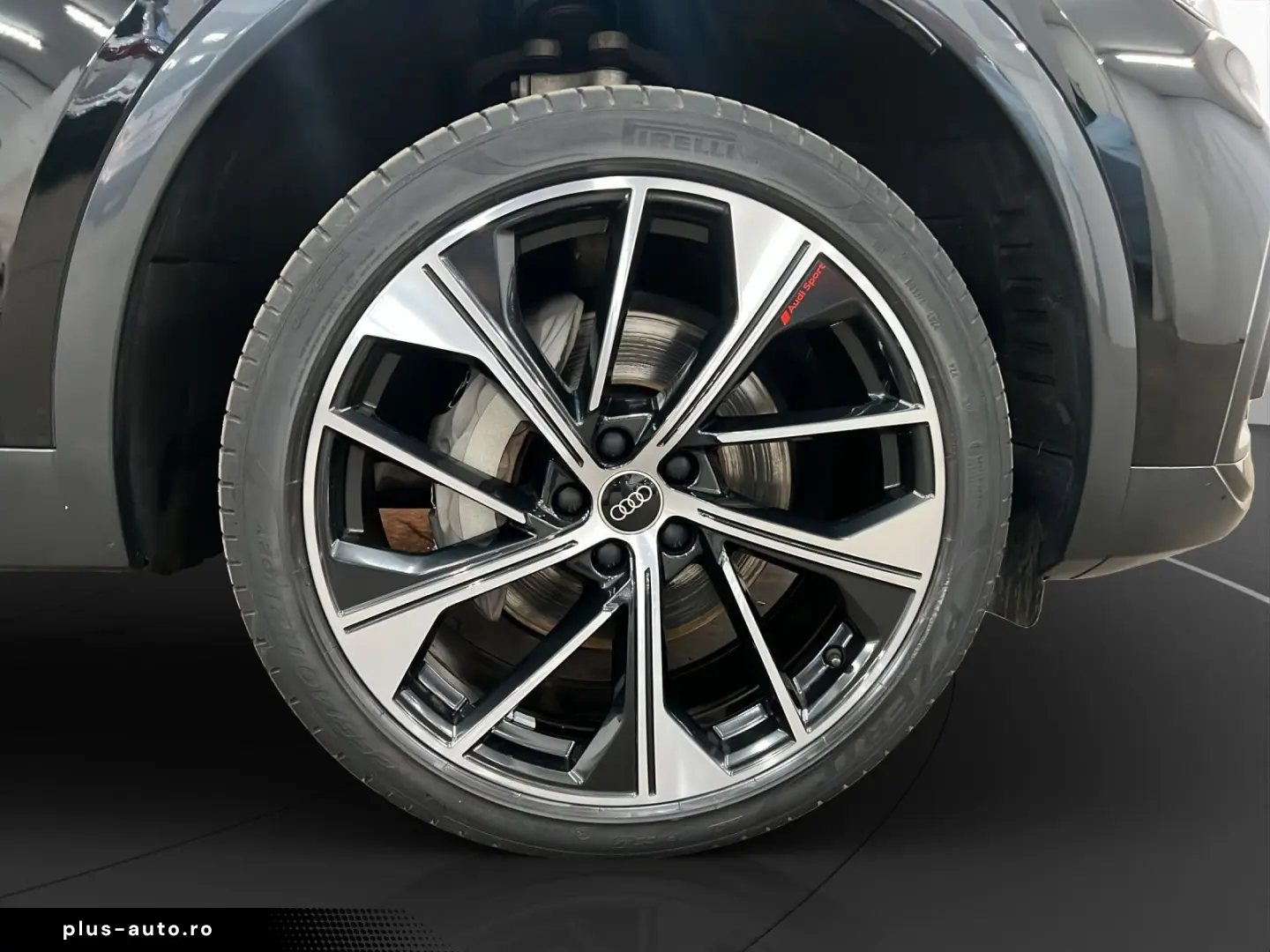 AUDI Q5 50 TFSIe qu. advanced AHK Matrix LM 21  Navi