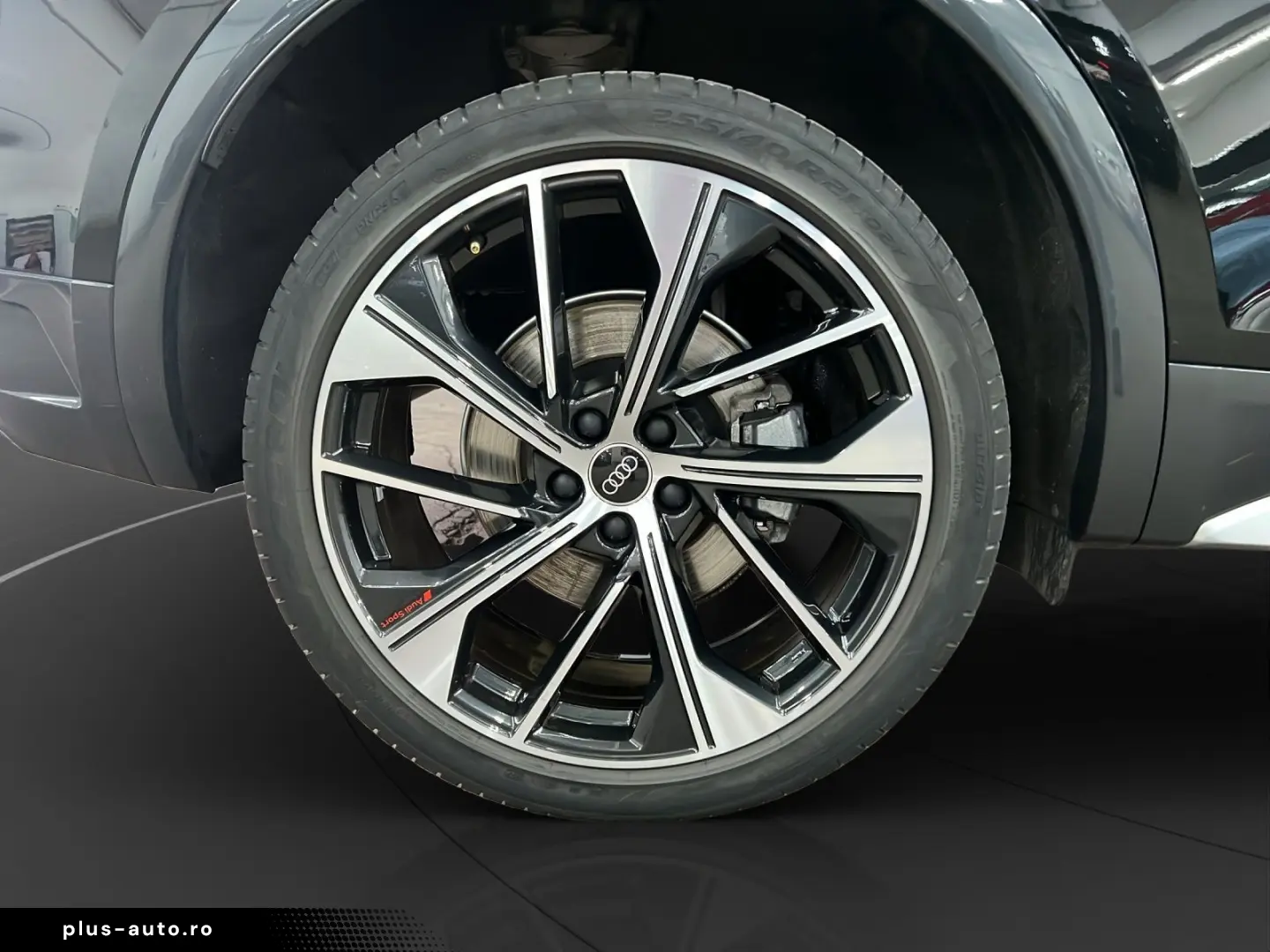 AUDI Q5 50 TFSIe qu. advanced AHK Matrix LM 21  Navi