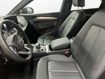 AUDI Q5 50 TFSIe qu. advanced AHK Matrix LM 21  Navi