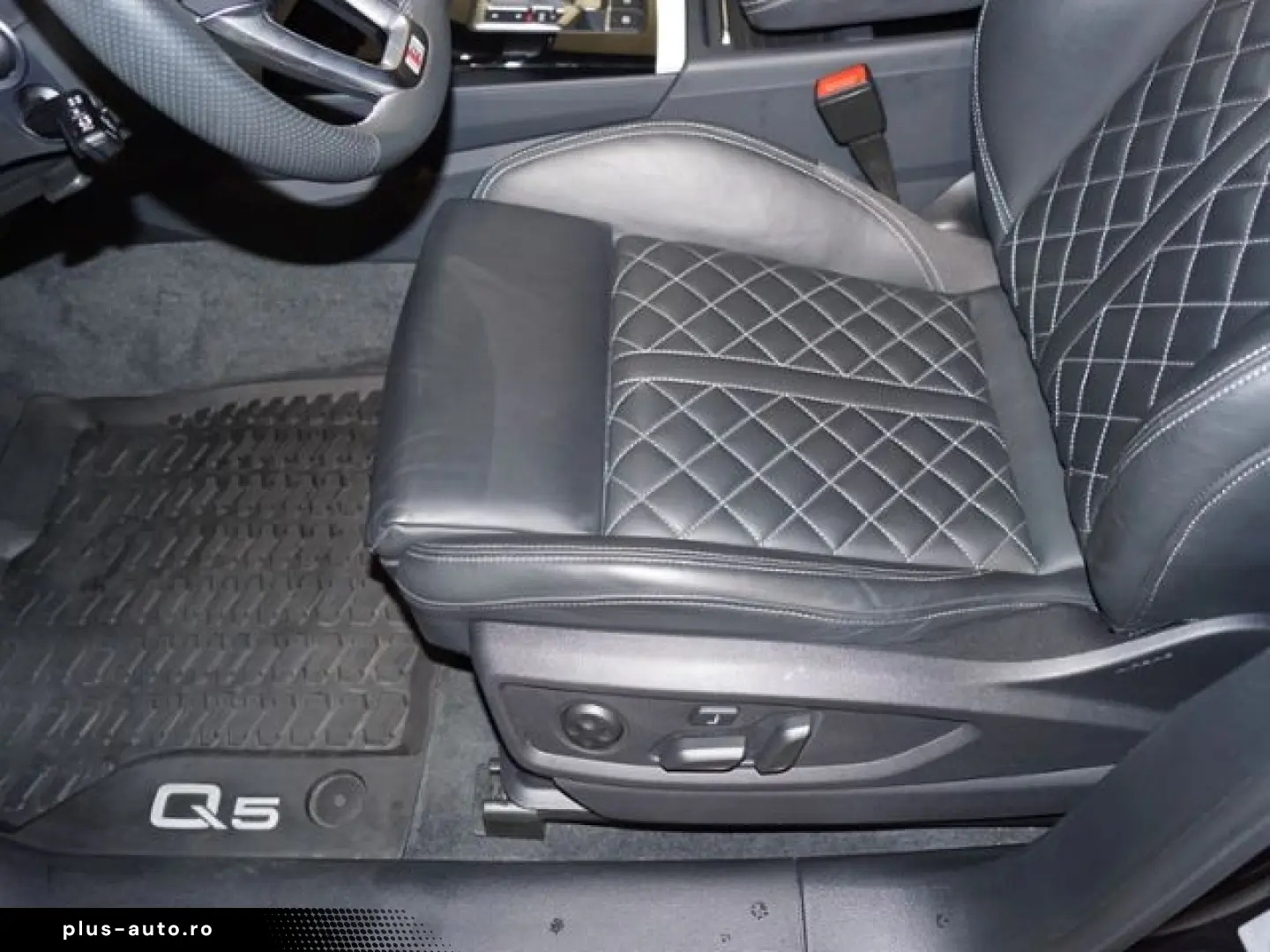 AUDI Q5 55 TFSIe S-Line  Leder B&O el.Sitze Navi