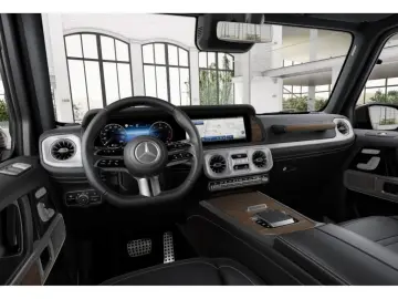 MERCEDES-BENZ G 450 d AMG Night AHK Navi LED 360  Di&hellip;