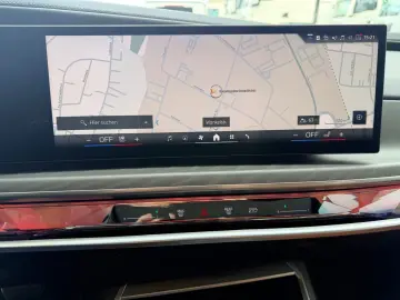 BMW 750e xDrive MPaketPro 21  Aut.Türen TV Lounge