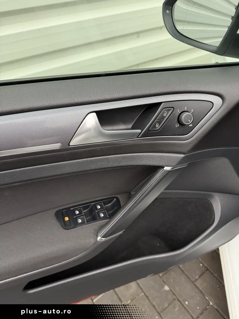 Golf 7 R-line DSG de vanzare in RATE FIXE FARA AVANS