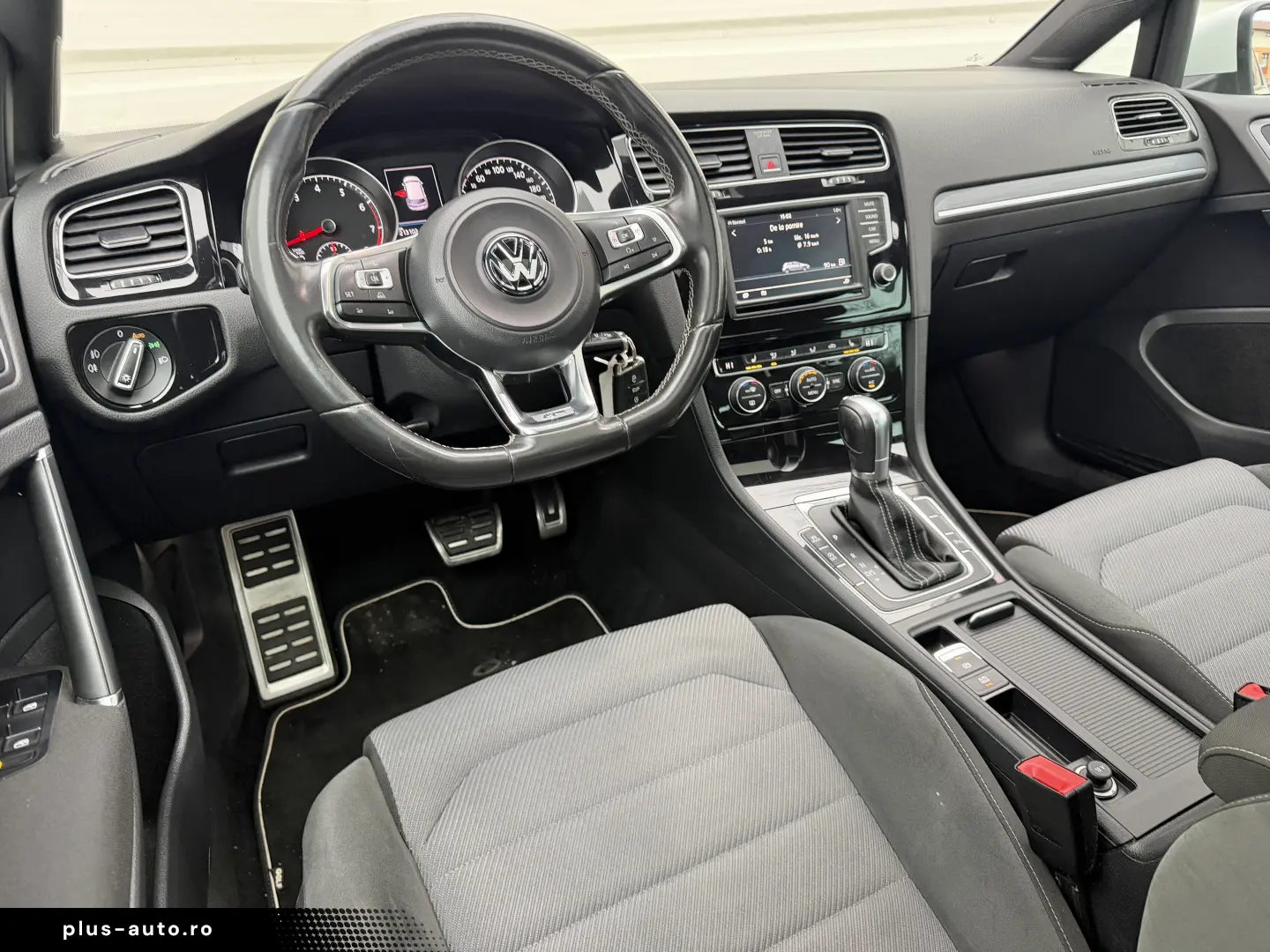 Golf 7 R-line DSG de vanzare in RATE FIXE FARA AVANS