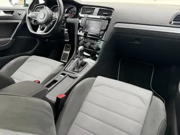 Golf 7 R-line DSG de vanzare in RATE FIXE FARA AVANS