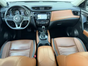 Nissan X-trail Tekna cutie automata de vanzare in RATE FIXE