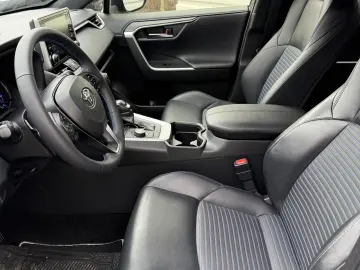 Toyota RAV 4 HYBRID 4X4 TVA DEDUCTIBIL