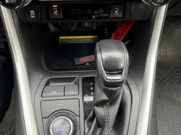 Toyota RAV 4 HYBRID 4X4 TVA DEDUCTIBIL