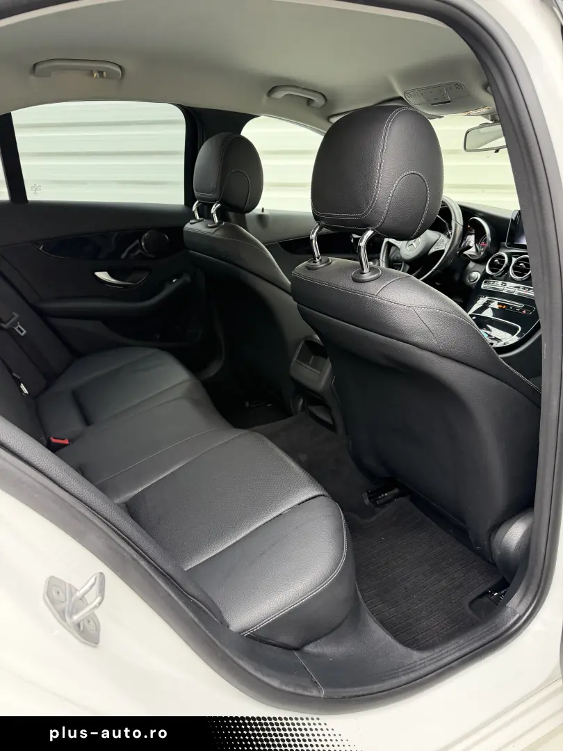 Mercedes Benz C220 AMG de vanzare in RATE FIXE