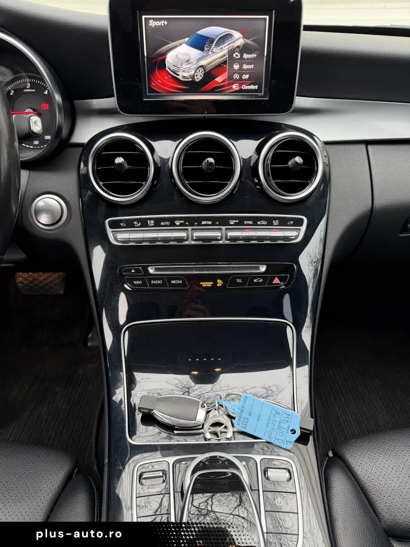 Mercedes Benz C220 AMG de vanzare in RATE FIXE